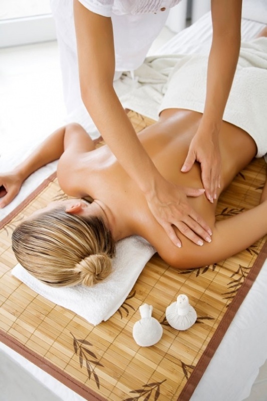 Clínica para Massagem e Banheiraterapia