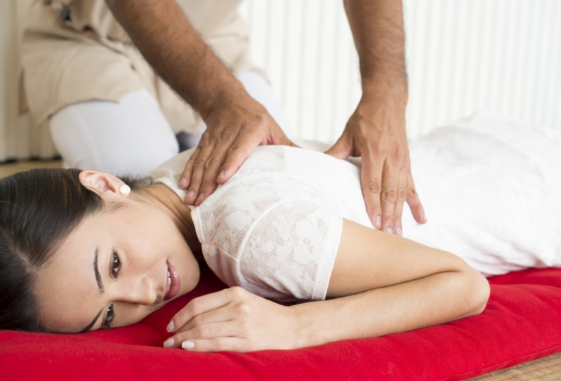 Pós Graduação em Massagens com Aromaterapia